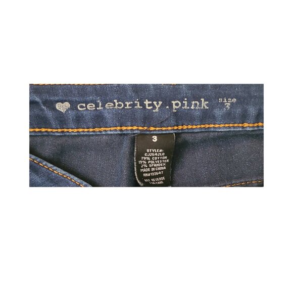 Women's Jeans Bundle (4 pairs) - Picture 3 of 9